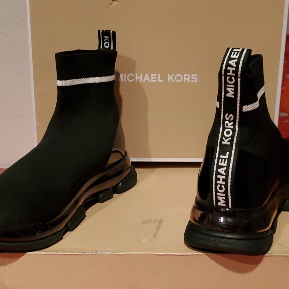 Beautiful Michael kors boots
